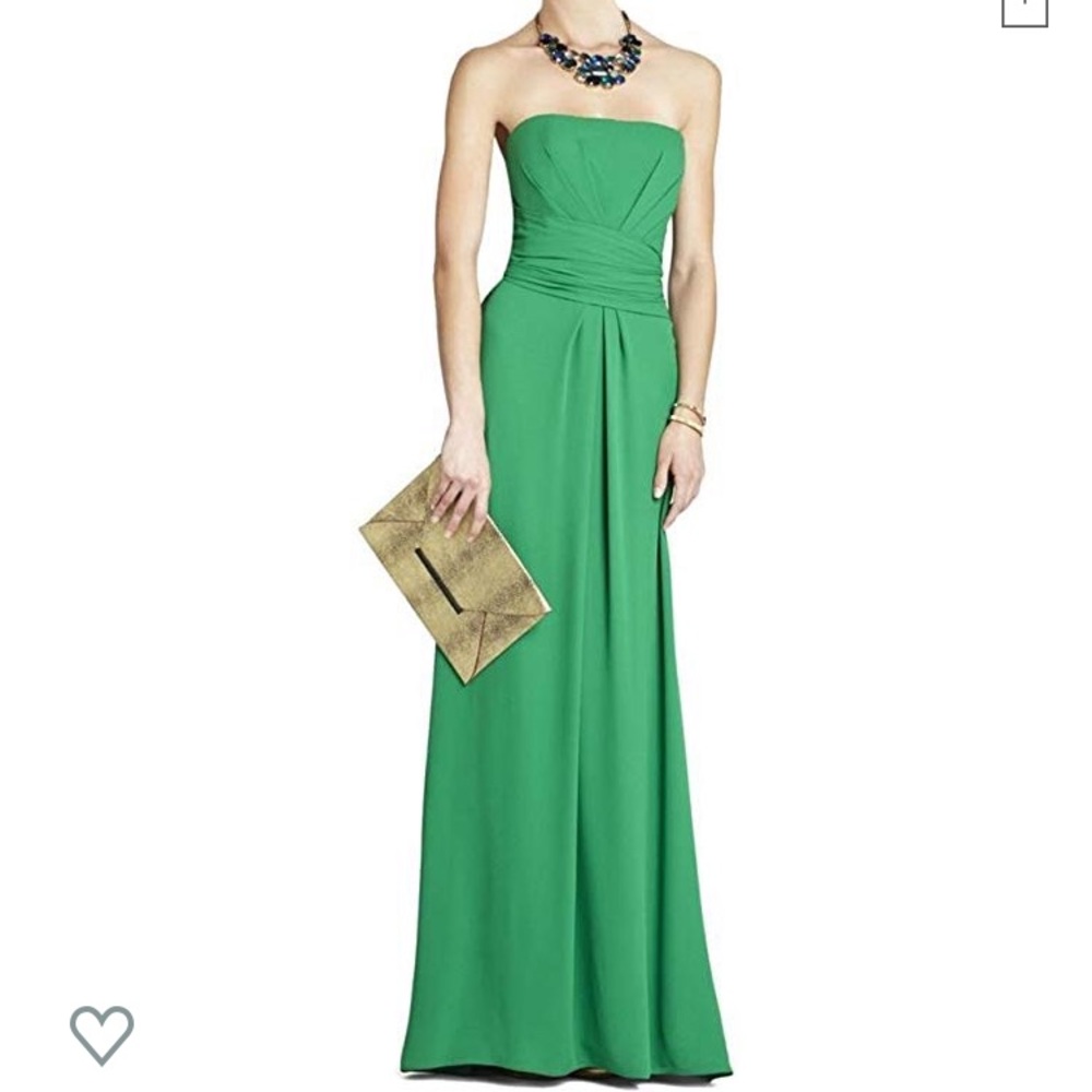 BCBGMAXIARIA: Elegant, strapless  'Whitley' gown, flattering silhouette. Size 0.